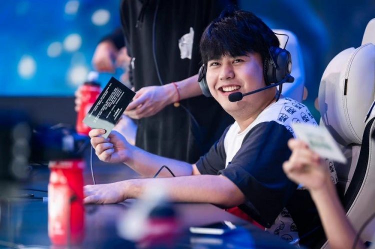 自进入联盟 自进入联盟