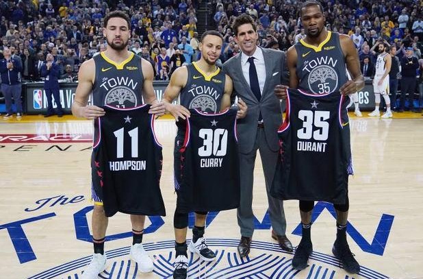 与稳定球迷 与稳定球迷